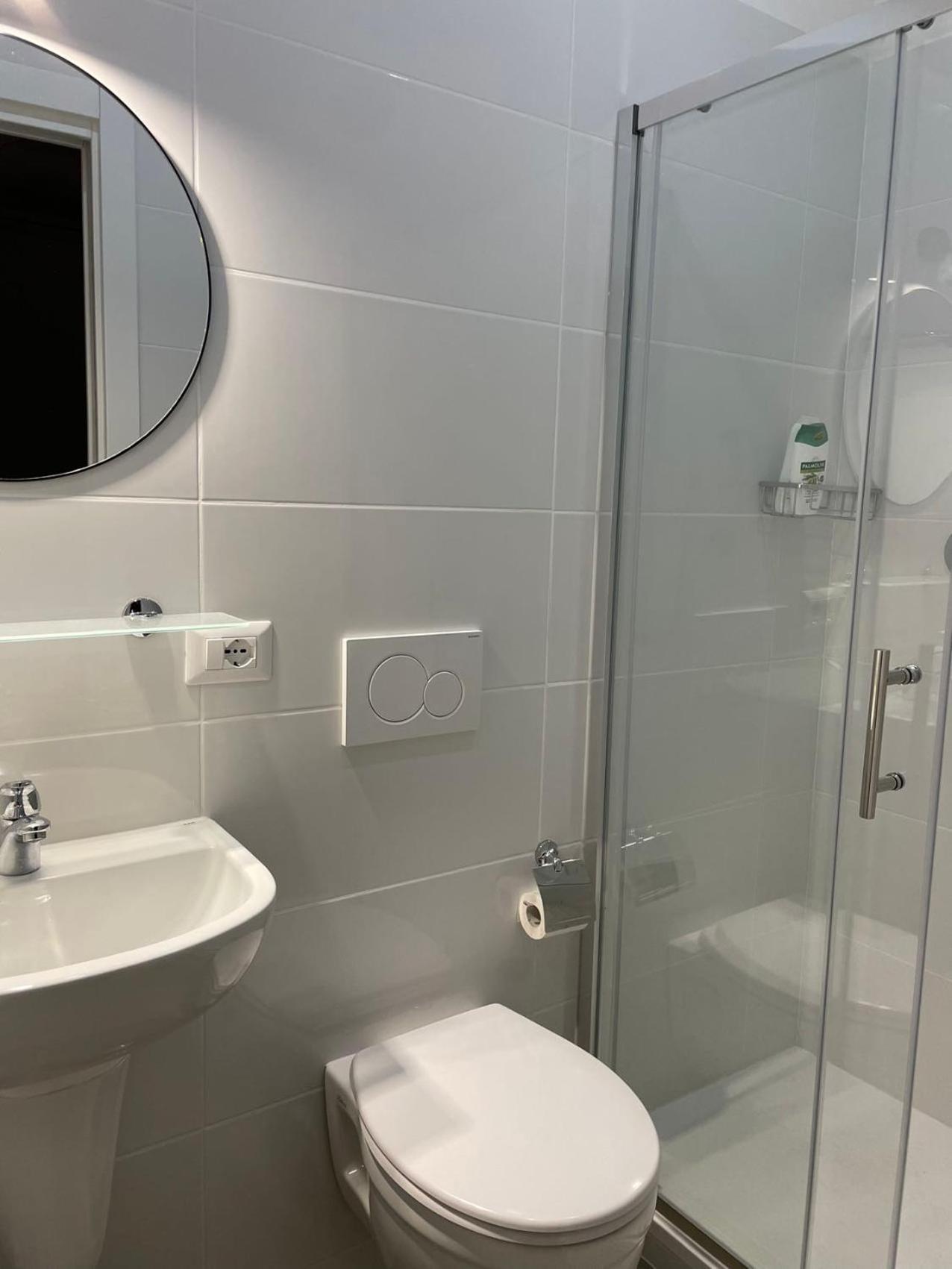 Bed and Breakfast B8 Wang Рим Екстер'єр фото