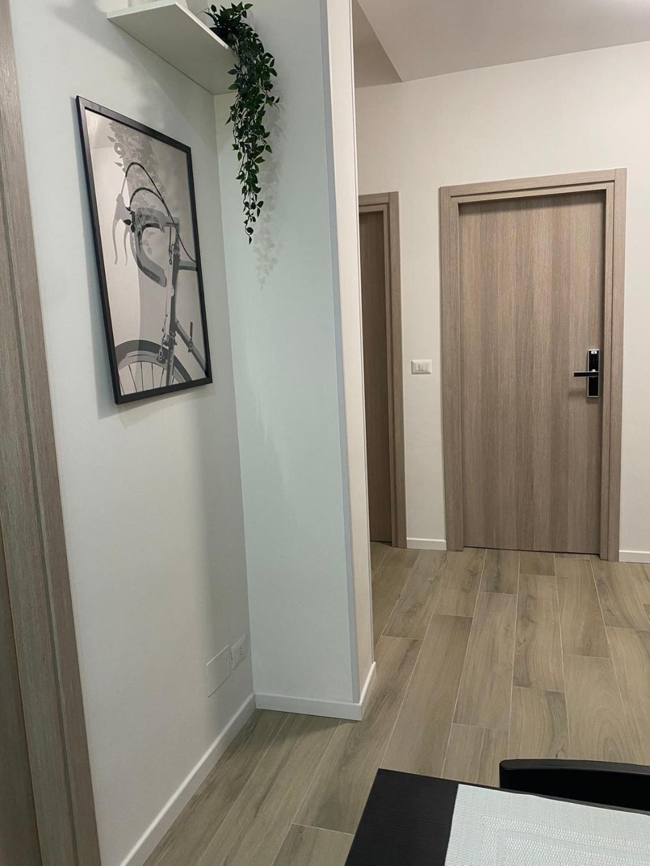 Bed and Breakfast B8 Wang Рим Екстер'єр фото